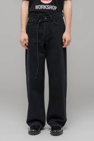 DOWN TO EARTH WIDE LEG JEANS - WASHED BLACK