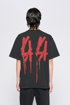 BACK RED 44 TEE - BLACK