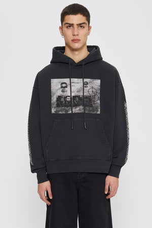 FRONT GRAPHIC HOODIE - WASHED BLACK
