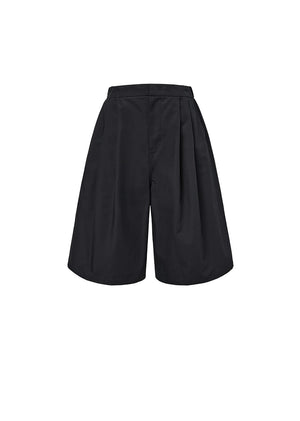 TWO TUCK WIDE SHORTS - BLACK